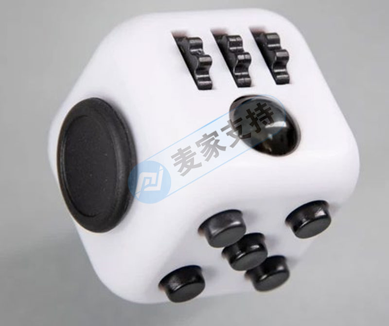 The same is the hardest hit area! FIDGET CUBE decompression Rubik's Cube does not reduce the pressure on cross-border sellers, and there are all kinds of trademark copyright patents.